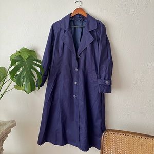 high-quality London Fog trenchcoat 💜